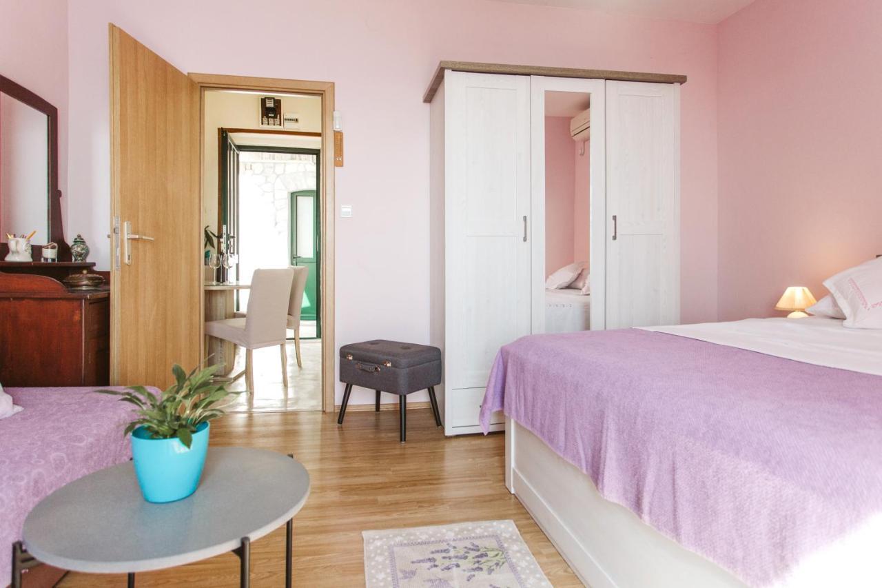Apartment Kuzmanic Локва-Рогозниця Екстер'єр фото